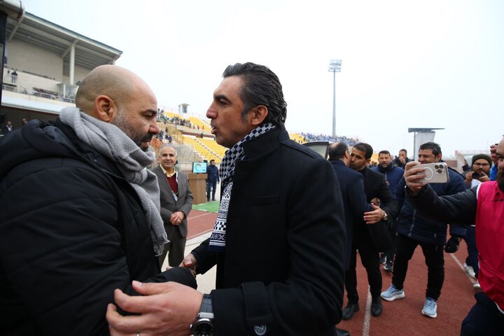 The defense of the coach of the independence from the coach; Navigation: Unless the team is closed by Bakhtiari Zadeh