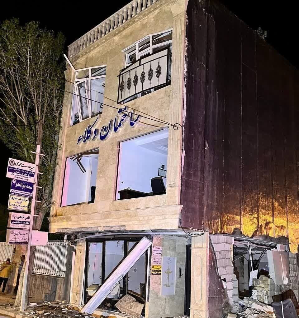 Bar building explosion in Qidar due to gas leaks