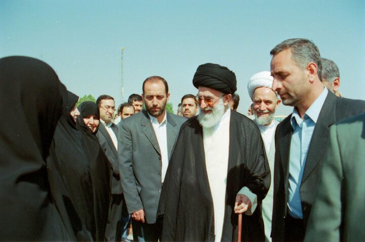 July reminiscent of the leadership trip to Hamedan; The presence of the milestone of development and solidarity